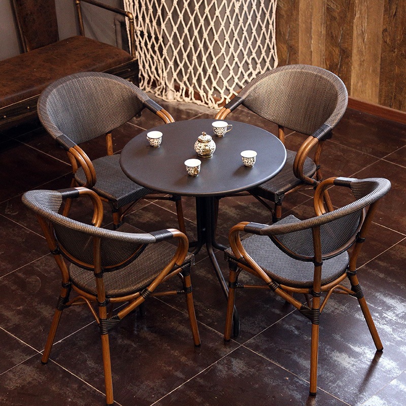 Outdoor Furniture Shop - Современный комплект уличной мебели (стол и